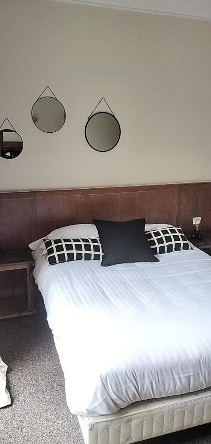 Hotel Le Rivage Olivet  Buitenkant foto