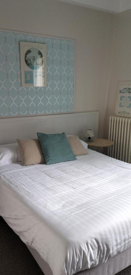Hotel Le Rivage Olivet  Buitenkant foto