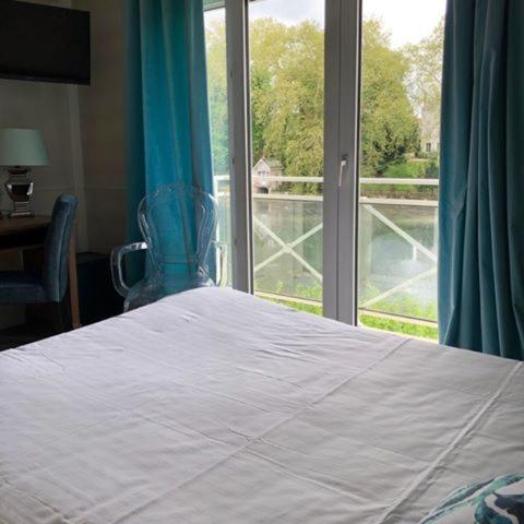Hotel Le Rivage Olivet  Buitenkant foto