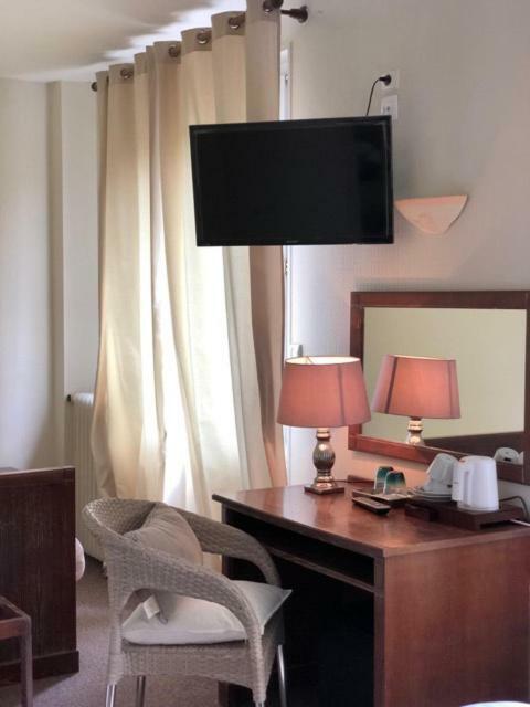 Hotel Le Rivage Olivet  Buitenkant foto